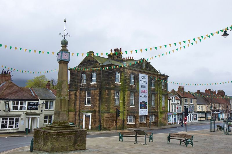 Guisborough Town Hall (photo: Dearg Doom, CC BY 2.0)